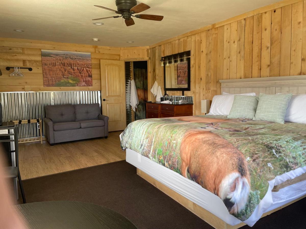 Bryce Canyon Country Inn ทรอปิก ภายนอก รูปภาพ